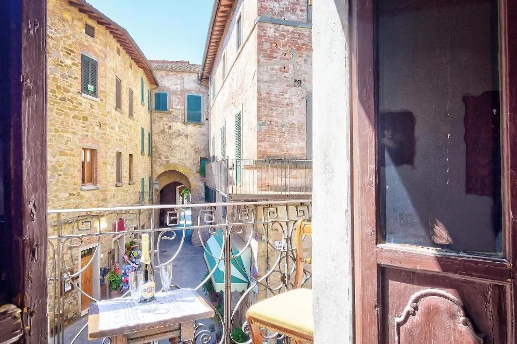 Residenza D'Epoca Il Cassero Лучиньяно 0*,  Италия